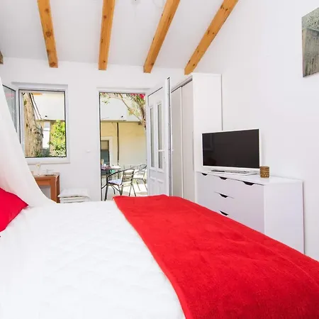 アパート Mara ドゥブロブニク