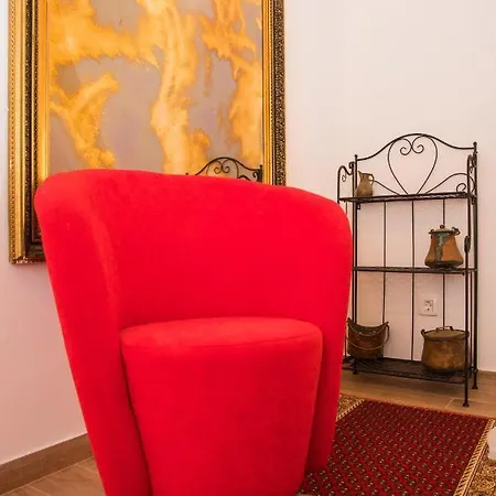 Mara * Дубровник