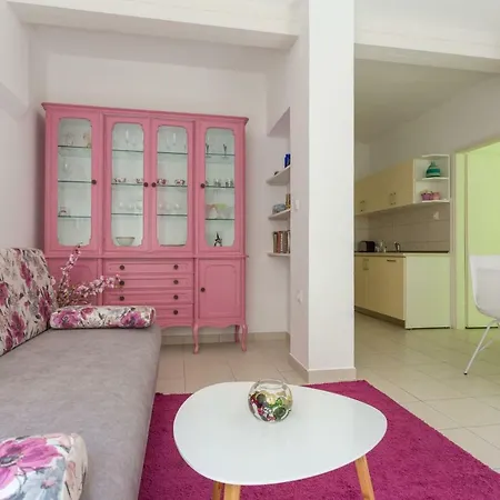 Apartament Mara